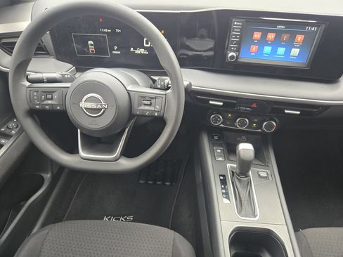 Used 2025 Nissan Kicks S FWD image 28