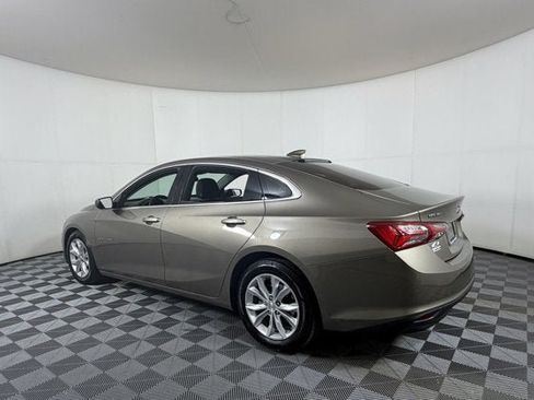Used 2020 Chevrolet Malibu LT FWD image 3
