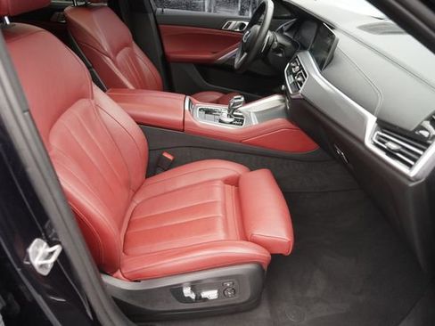Used 2021 BMW X6 M50i w/ Executive Package AWD/4WD image 19
