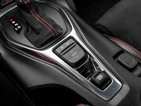 Used 2018 Chevrolet Camaro ZL1 RWD image 27
