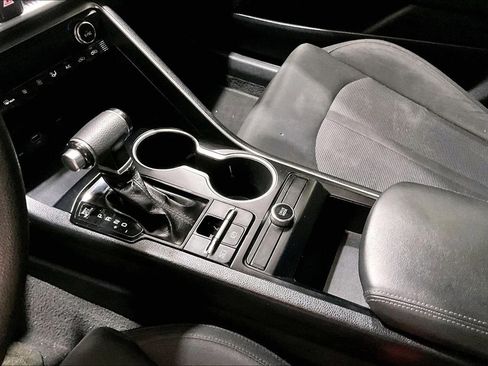 Used 2022 Kia K5 LXS image 14