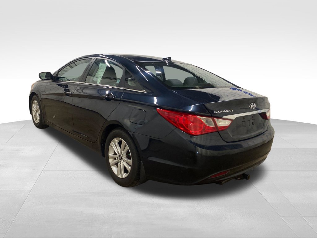 Used 2013 Hyundai Sonata GLS w/ Popular Equipment Pkg FWD image 4