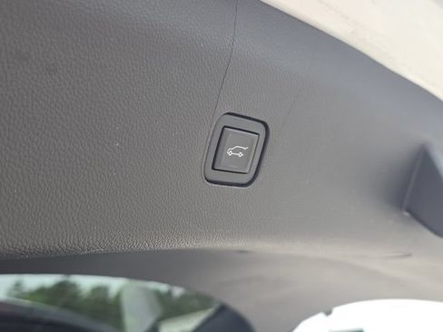Used 2023 Buick Enclave Essence w/ LPO, Floor Liner Package FWD image 11
