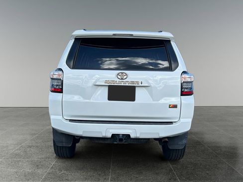 Used 2023 Toyota 4Runner 40th Anniversary SE AWD/4WD image 7