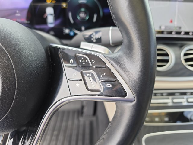 Used 2021 Mercedes-Benz E 350 Sedan image 32