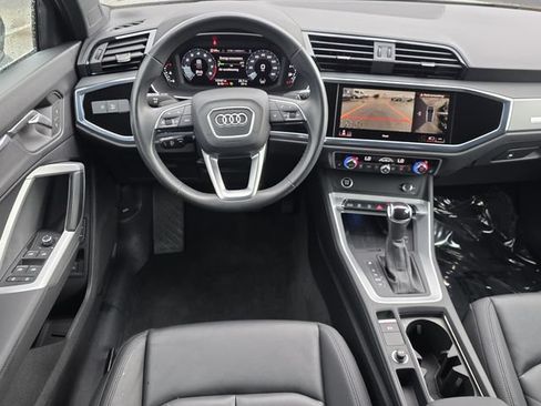 Used 2023 Audi Q3 2.0T Premium Plus w/ Premium Plus Package AWD/4WD image 12