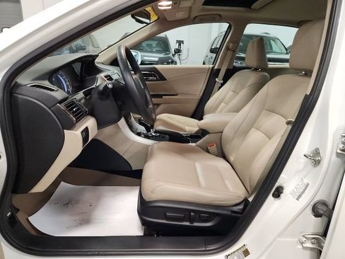 Used 2016 Honda Accord EX-L image 11