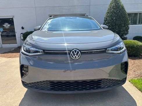 Used 2025 Volkswagen ID.4 Pro S RWD image 2