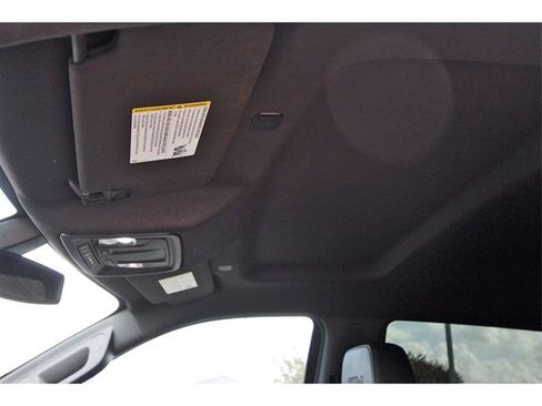 Used 2021 GMC Sierra 1500 AT4 image 29