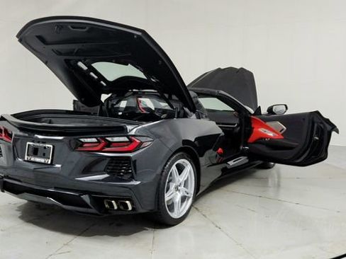 Used 2024 Chevrolet Corvette Stingray image 10