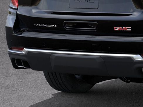 New 2026 GMC Yukon XL Denali w/ Sun & Power Step Package image 38
