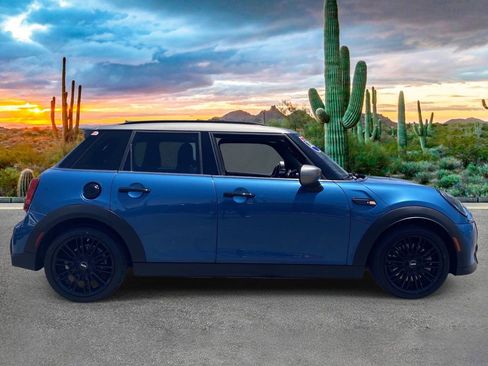 Used 2023 MINI Cooper S FWD image 2