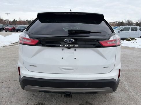 Used 2024 Ford Edge SEL w/ Convenience Package image 6