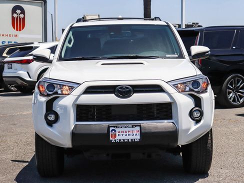 Used 2024 Toyota 4Runner TRD Off-Road Premium w/ Moonroof Package AWD/4WD image 2