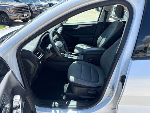 Used 2022 Ford Escape S AWD/4WD image 19