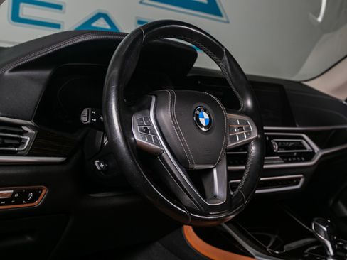 Used 2020 BMW X7 xDrive40i w/ Premium Package image 34