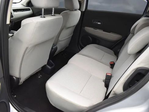 Used 2021 Honda HR-V LX image 15