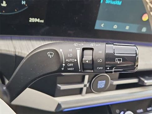 Certified 2025 Hyundai Santa Fe Calligraphy image 27