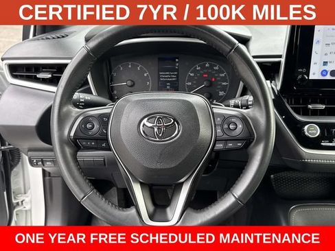 Used 2025 Toyota Corolla SE FWD image 18