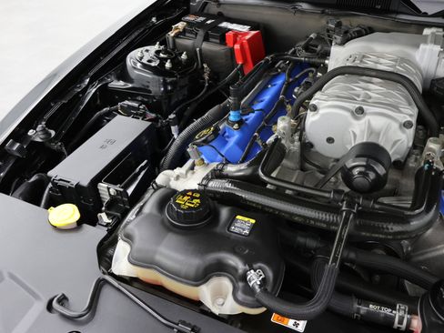 Used 2013 Ford Mustang Shelby GT500 image 16