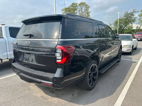 Used 2024 Ford Expedition Max Limited AWD/4WD image 5