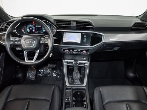 Used 2025 Audi Q3 2.0T Premium AWD/4WD image 25