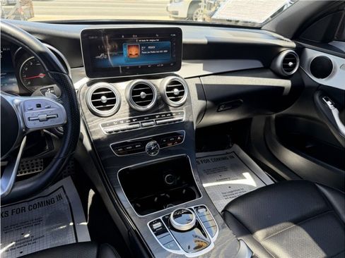 Used 2019 Mercedes-Benz C 300 Sedan image 40