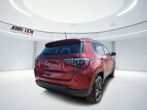 New 2026 Jeep Compass Latitude image 3