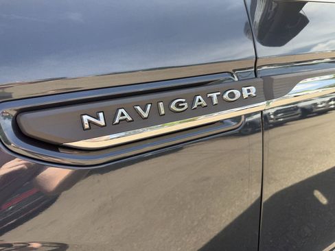 Used 2024 Lincoln Navigator L Reserve AWD/4WD image 26