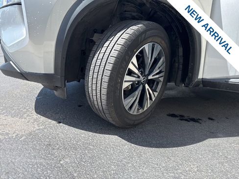 Used 2022 Nissan Rogue SV AWD/4WD image 27