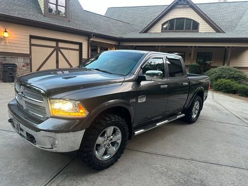 Used 2016 RAM 1500 Laramie Longhorn AWD/4WD image 9