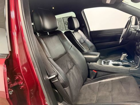 Used 2022 Jeep Grand Cherokee Laredo X AWD/4WD image 62
