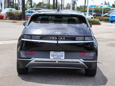 Used 2022 Hyundai Ioniq 5 SE RWD image 12
