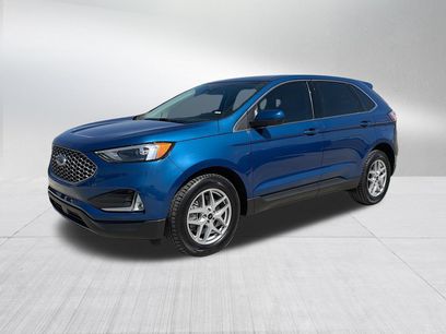 Used 2024 Ford Edge SEL w/ Convenience Package