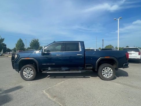 Used 2022 GMC Sierra 2500 Denali AWD/4WD image 4