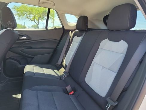 New 2026 Chevrolet Trax LS w/ LS Convenience Package FWD image 9