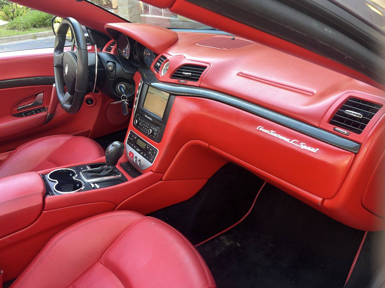 Used 2016 Maserati GranTurismo Sport RWD image 32