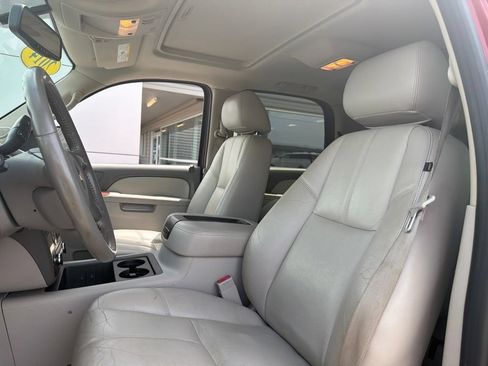Used 2014 Chevrolet Tahoe LT w/ All-Star Edition AWD/4WD image 9