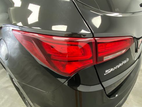 Used 2018 Hyundai Santa Fe Sport AWD/4WD image 13