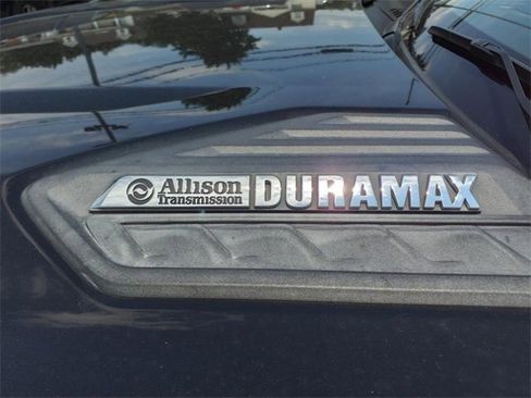 Used 2021 Chevrolet Silverado 3500 LTZ w/ LTZ Plus Package image 28