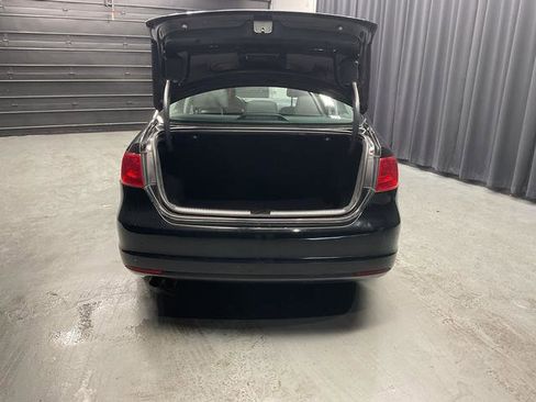 Used 2013 Volkswagen Jetta SE image 5