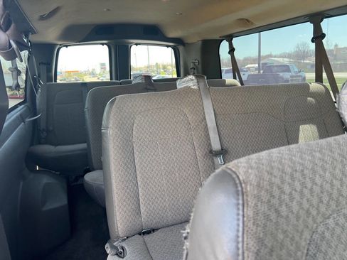 Used 2014 Chevrolet Express 3500 LT w/ LT Preferred Equipment Group image 9