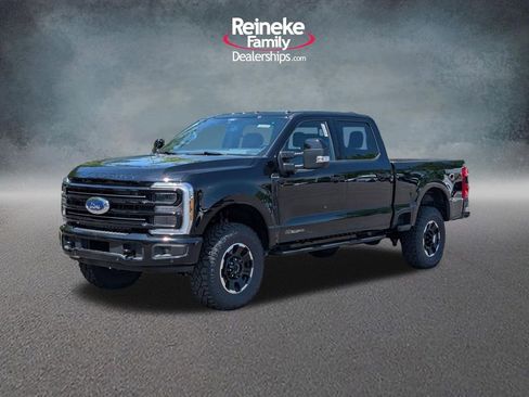 New 2026 Ford F250 Platinum AWD/4WD image 1