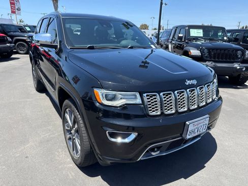 Used 2018 Jeep Grand Cherokee Overland RWD image 7