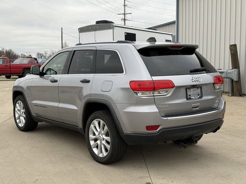 Used 2017 Jeep Grand Cherokee Limited image 4