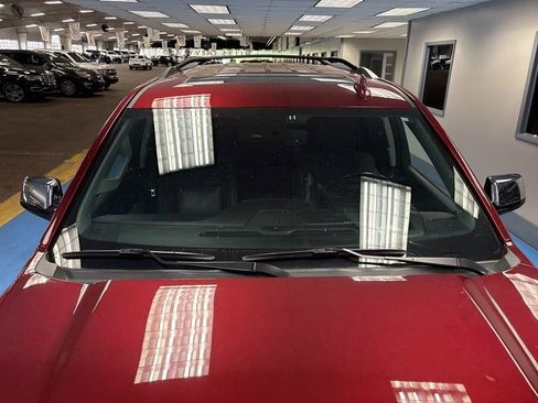 Certified 2020 Chevrolet Tahoe Premier AWD/4WD image 15