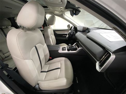 Used 2024 MAZDA CX-90 3.3 Turbo w/ Preferred Plus image 31