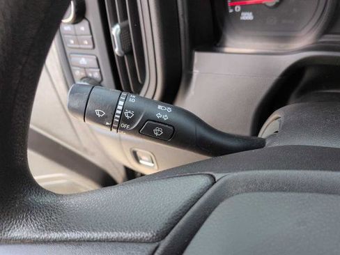 Used 2019 Chevrolet Silverado 1500 Custom Trail Boss AWD/4WD image 24