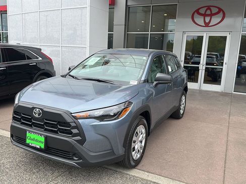 New 2026 Toyota Corolla Cross L AWD/4WD image 2