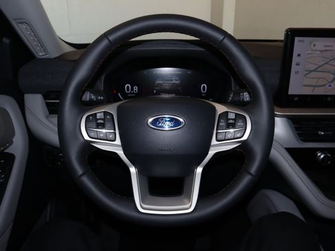 New 2026 Ford Explorer Active w/ Active Comfort Package image 24